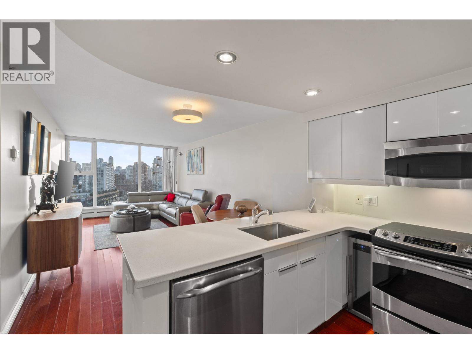 1507 1008 Cambie Street, Vancouver, British Columbia V6B 6J7 - Photo 10 - R3100184