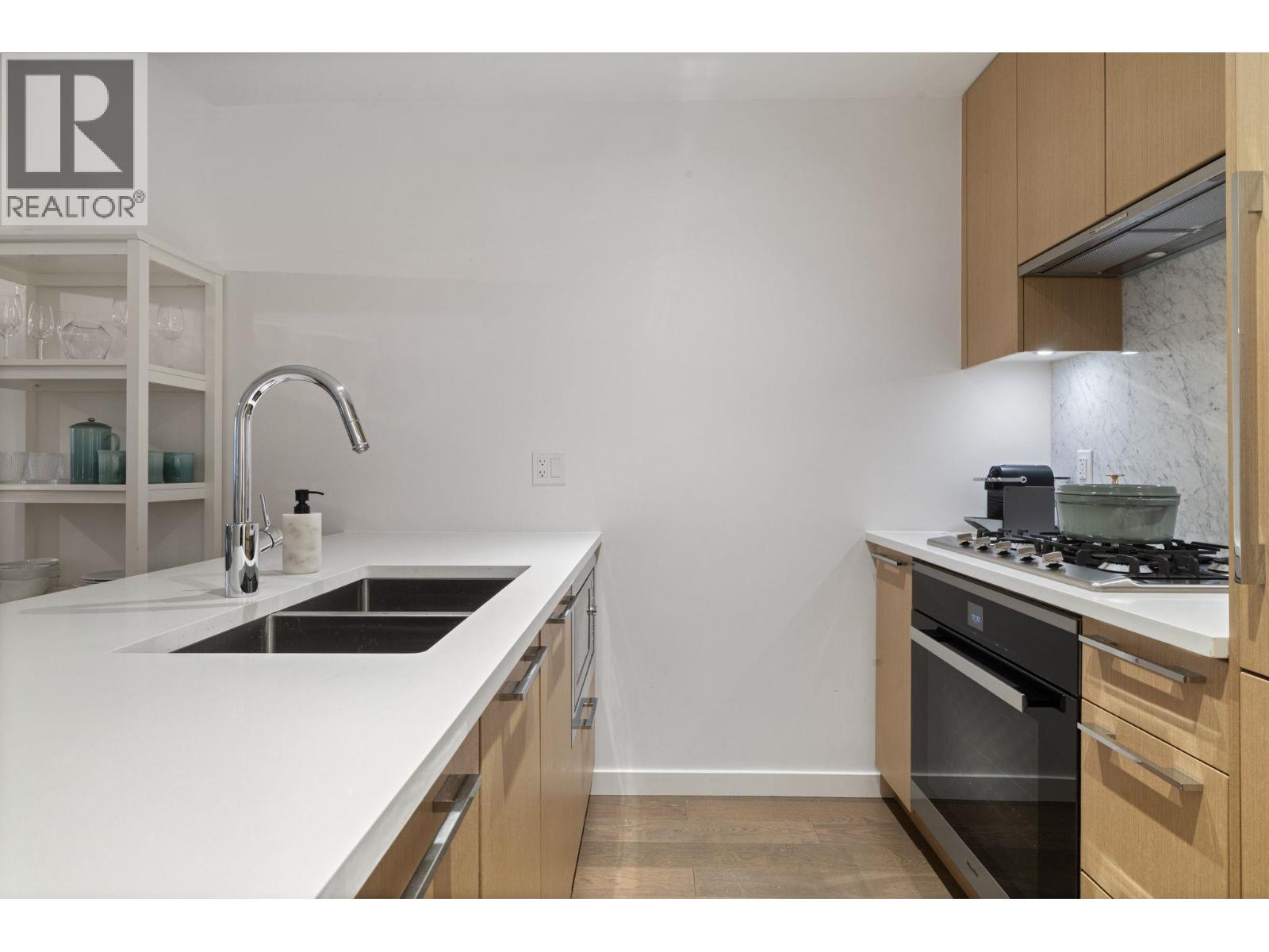 105 5383 Cambie Street, Vancouver, British Columbia V5Z 2Z9 - Photo 14 - R3100190