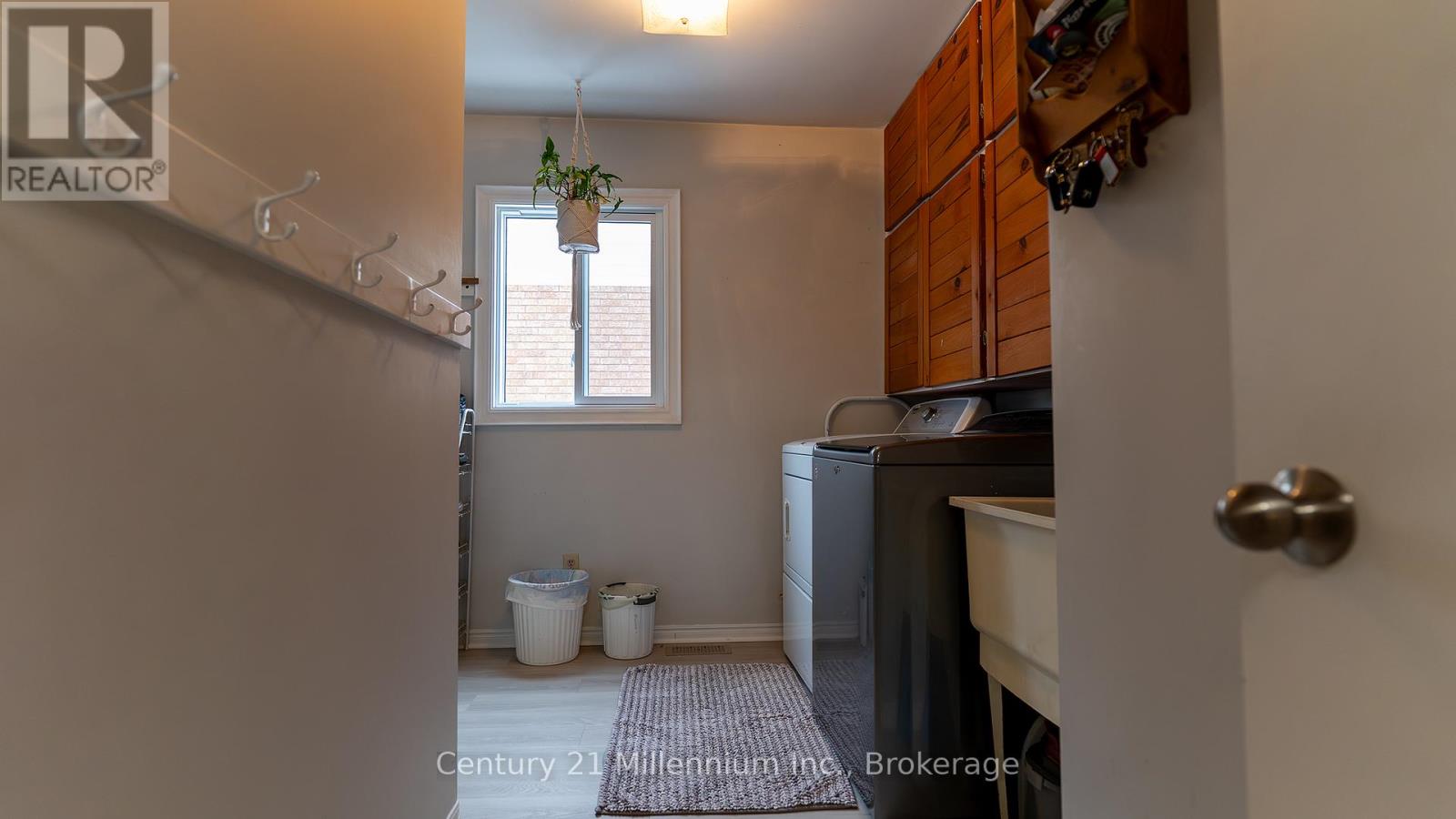 6 Royal Beech Drive, Wasaga Beach, Ontario  L9Z 1H1 - Photo 19 - S12888788