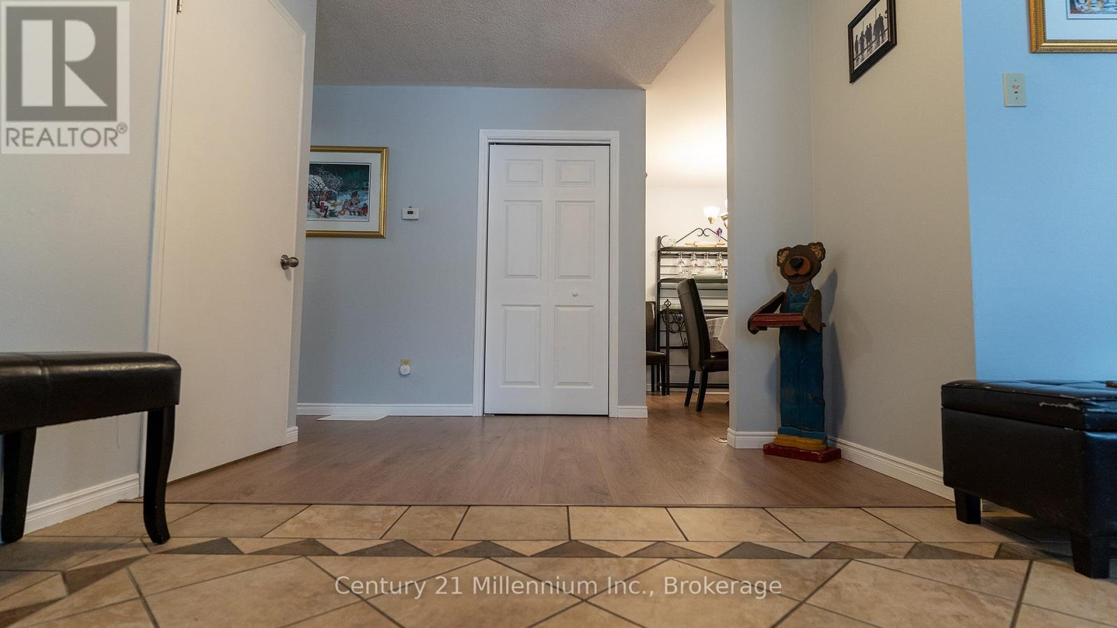 6 Royal Beech Drive, Wasaga Beach, Ontario  L9Z 1H1 - Photo 4 - S12888788