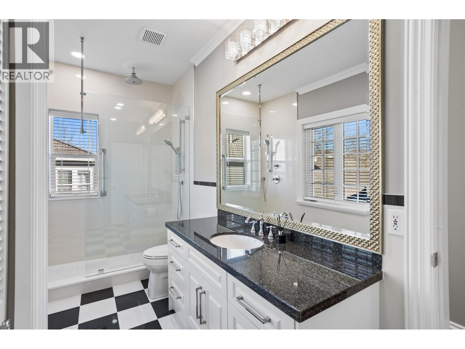 745 Capital Court, Port Coquitlam, British Columbia  V3C 6E4 - Photo 27 - R3100197