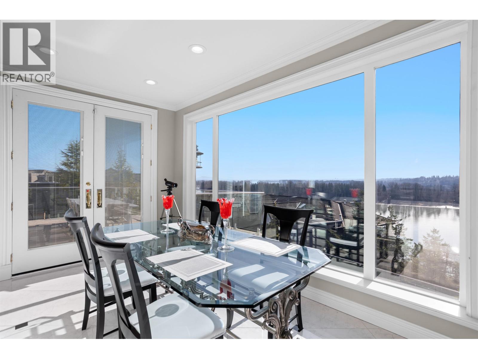 745 Capital Court, Port Coquitlam, British Columbia  V3C 6E4 - Photo 8 - R3100197