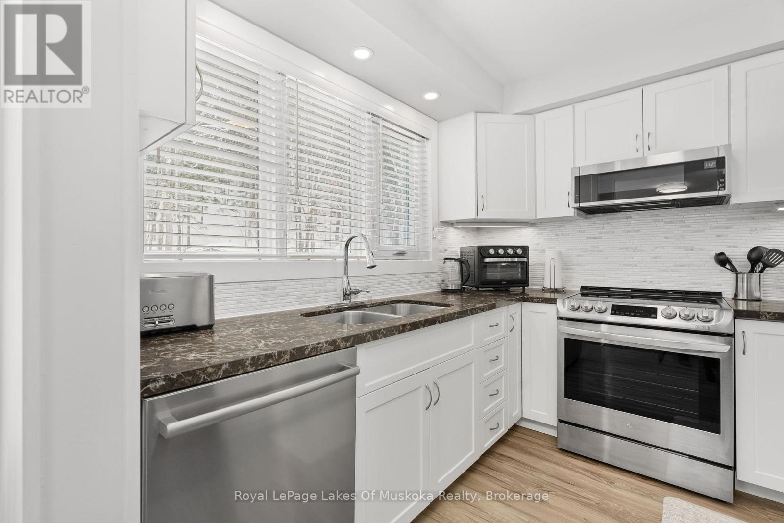 4 - 1551 Hidden Valley Road, Huntsville (Chaffey), Ontario  P1H 1A4 - Photo 19 - X12888800