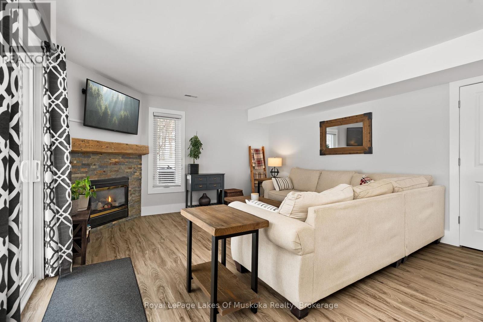 4 - 1551 Hidden Valley Road, Huntsville (Chaffey), Ontario  P1H 1A4 - Photo 7 - X12888800