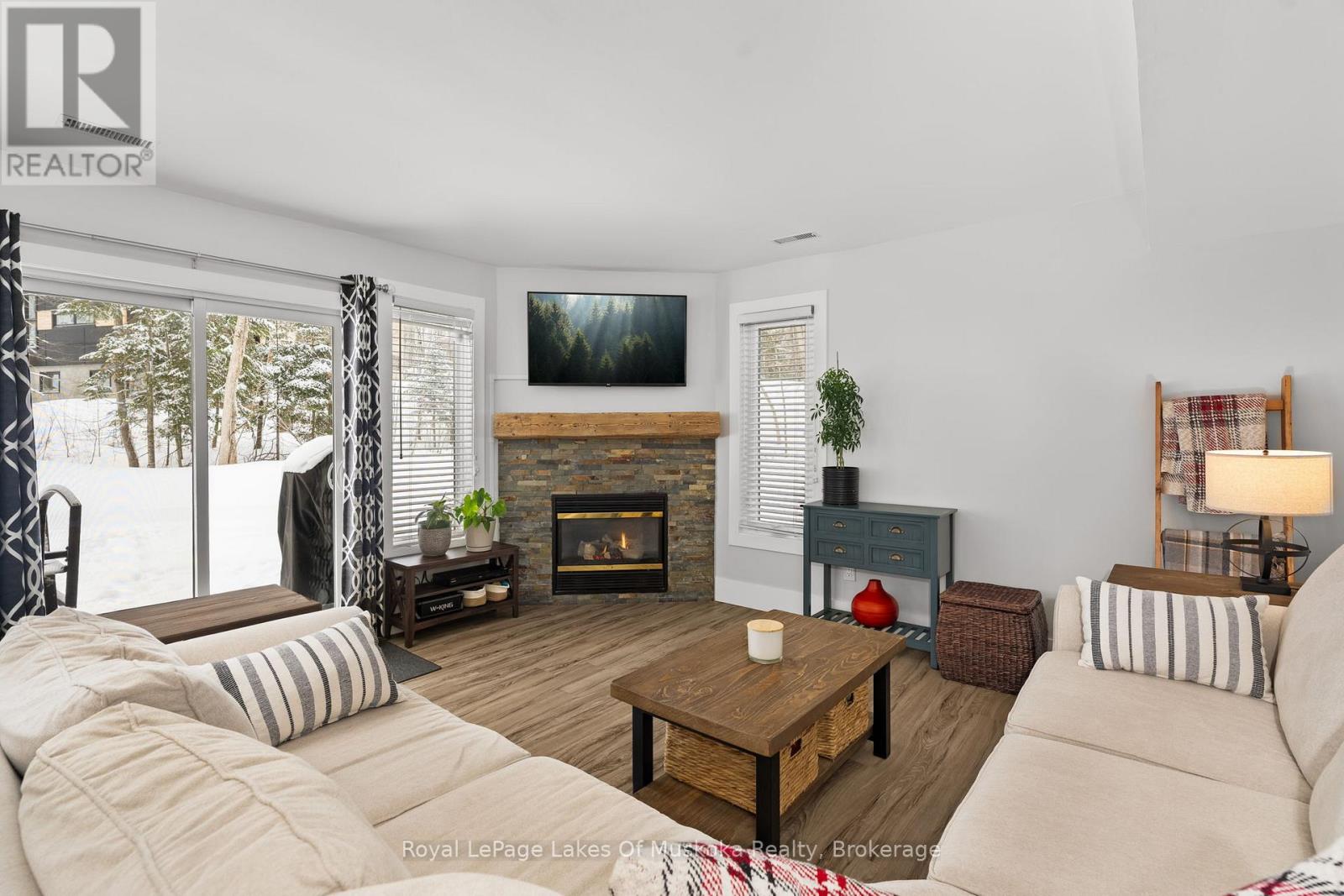 4 - 1551 Hidden Valley Road, Huntsville (Chaffey), Ontario  P1H 1A4 - Photo 8 - X12888800