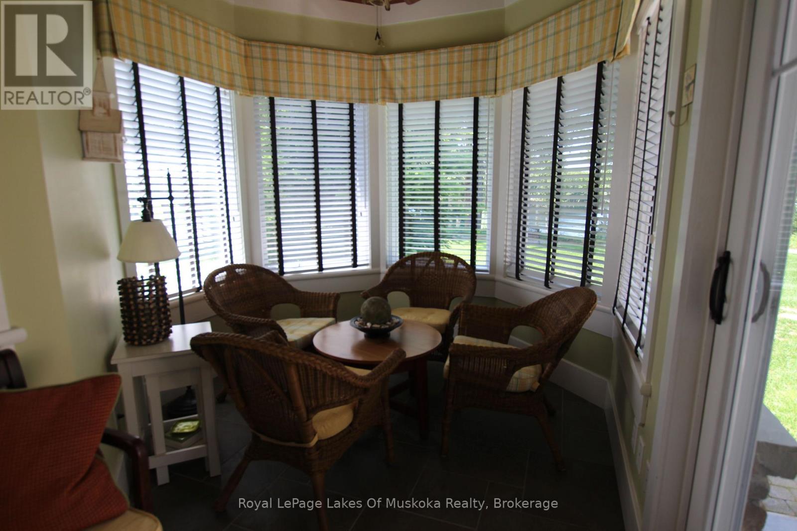 V1, W1 - 1020 Birch Glen Road, Lake Of Bays (Mclean), Ontario  P0B 1A0 - Photo 23 - X12888884