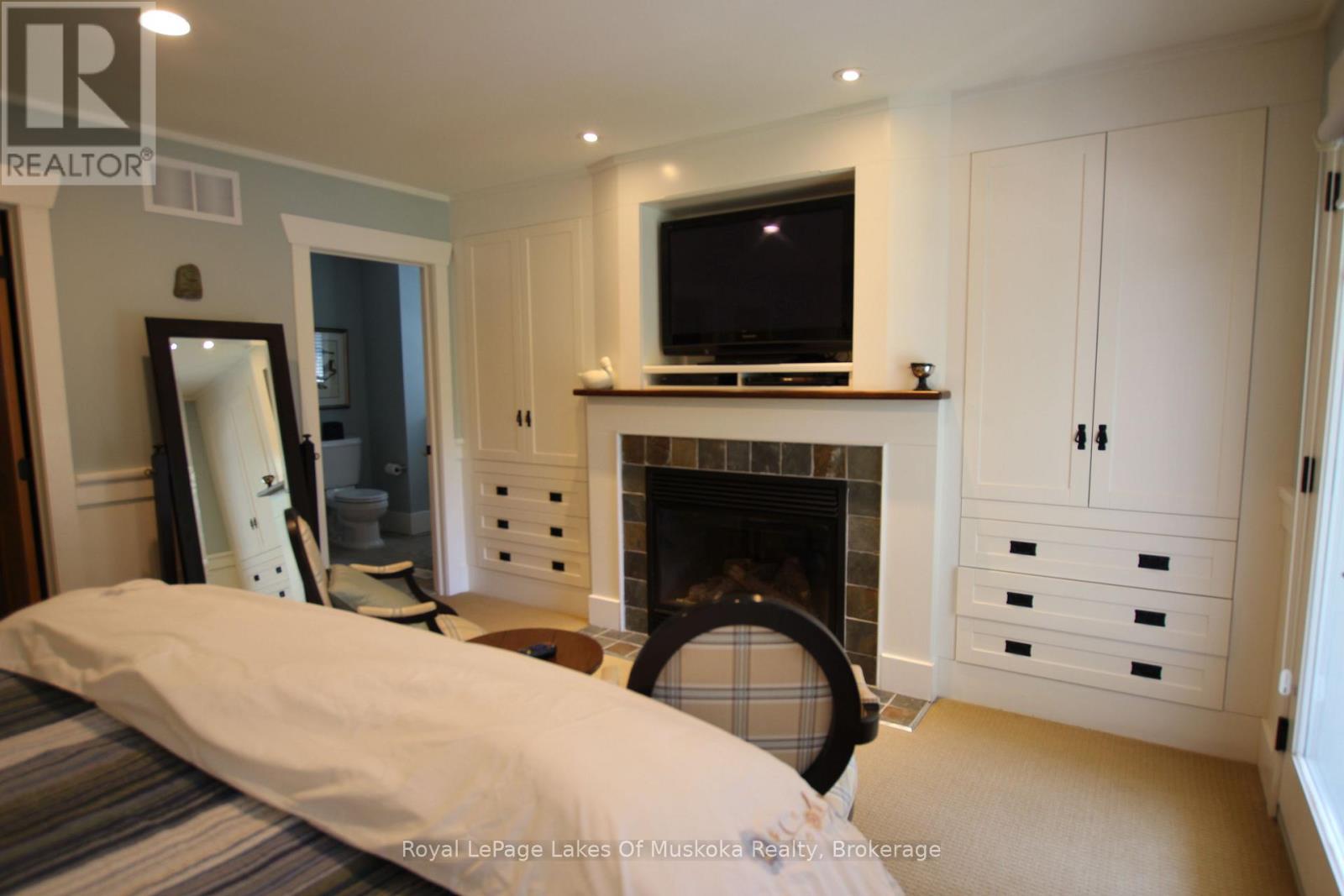 V1, W1 - 1020 Birch Glen Road, Lake Of Bays (Mclean), Ontario  P0B 1A0 - Photo 26 - X12888884