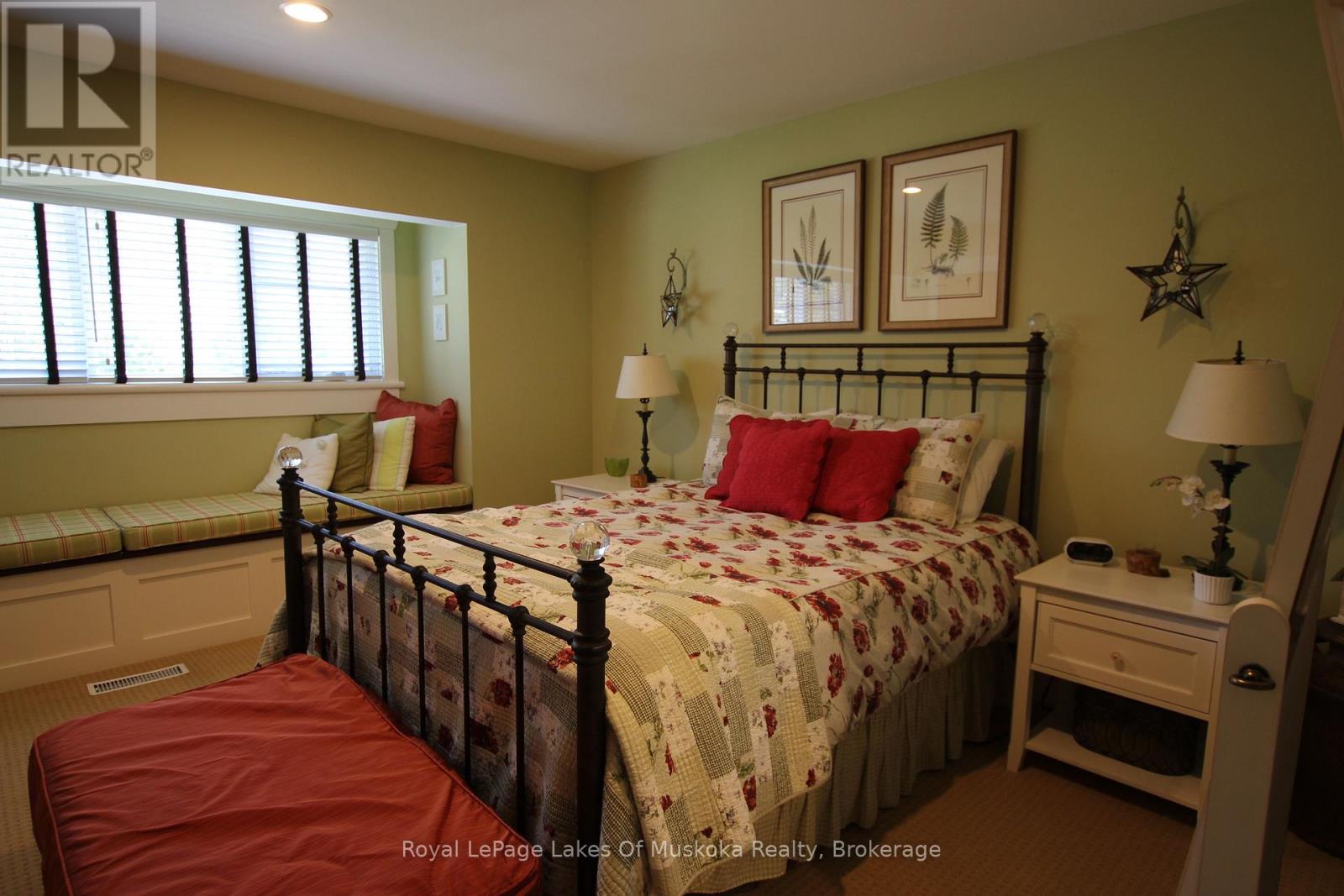 V1, W1 - 1020 Birch Glen Road, Lake Of Bays (Mclean), Ontario  P0B 1A0 - Photo 28 - X12888884