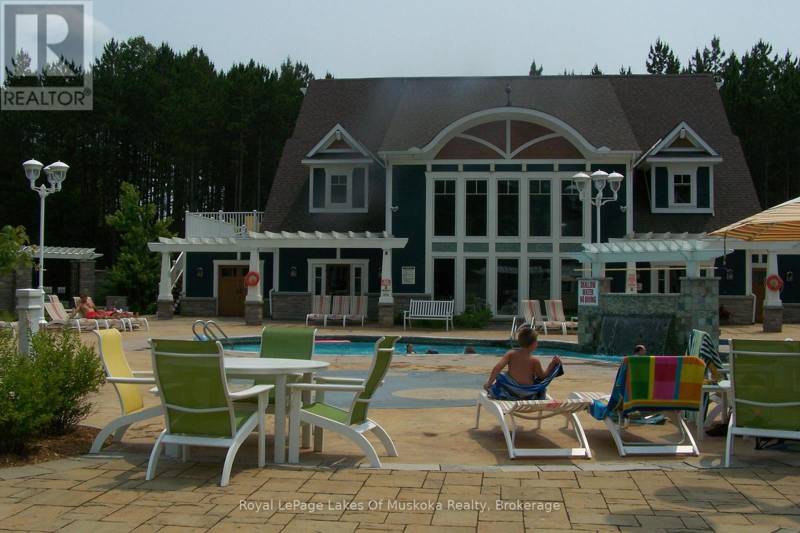 V1, W1 - 1020 Birch Glen Road, Lake Of Bays (Mclean), Ontario  P0B 1A0 - Photo 7 - X12888884