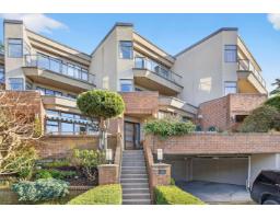 812 MAPLE STREET, White Rock, British Columbia