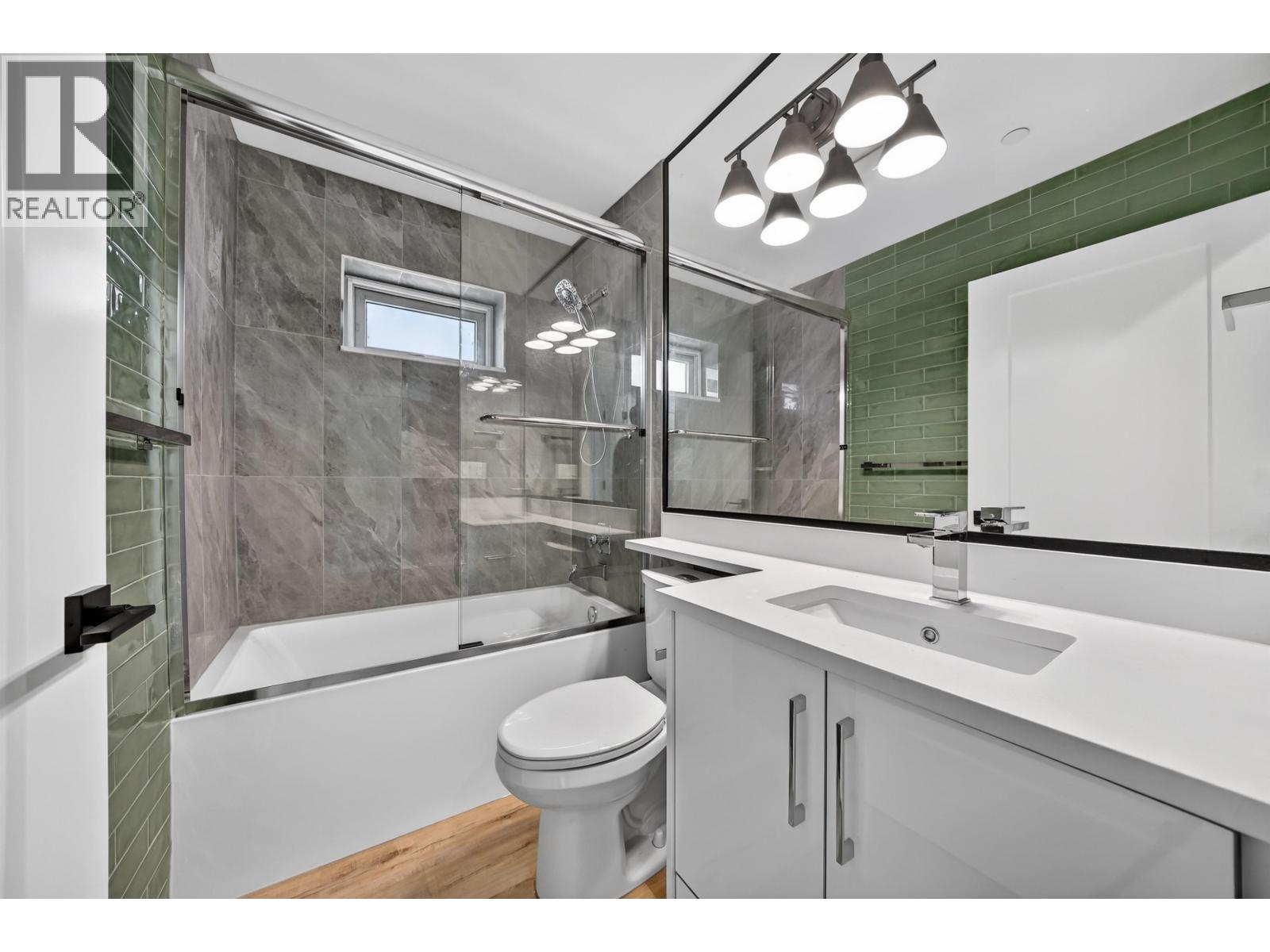 514 W 60th Avenue, Vancouver, British Columbia  V6P 1Z7 - Photo 15 - R3100171