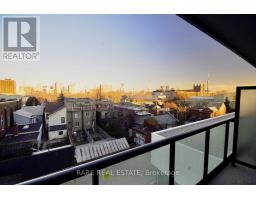 403 - 783 BATHURST STREET, Toronto, Ontario