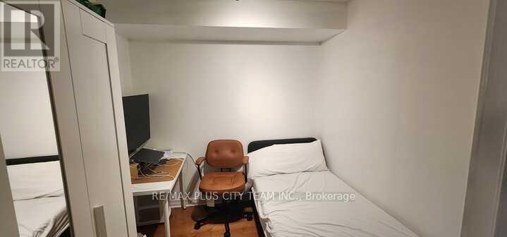 1406 - 16 Yonge Street, Toronto, Ontario  M5E 2A1 - Photo 9 - C12888848