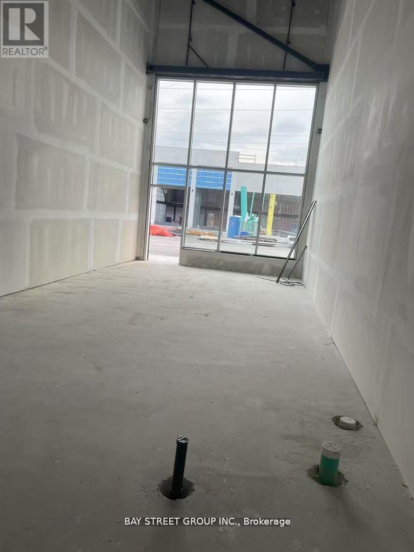 B2 - 3101 Kennedy Road, Toronto, Ontario  M1V 3S8 - Photo 2 - E12888782