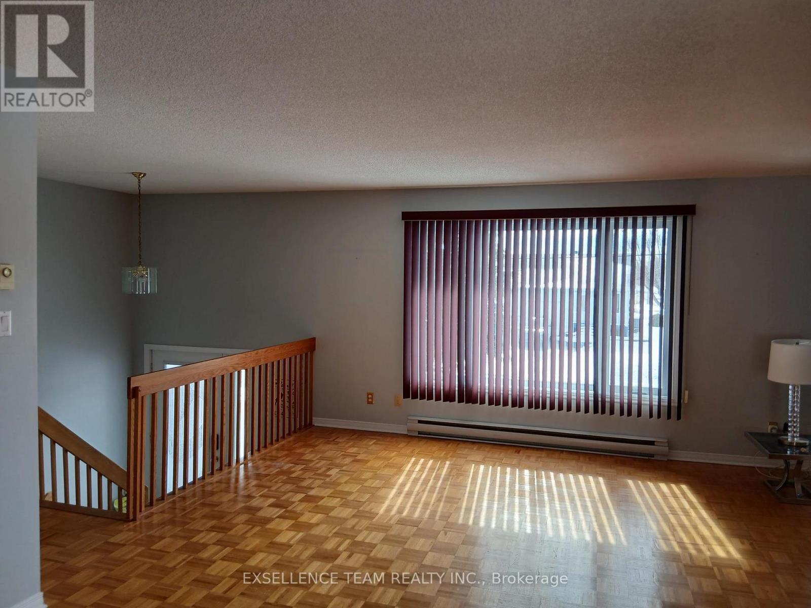 105 Anik Street, North Glengarry, Ontario  K0C 1A0 - Photo 12 - X12888876