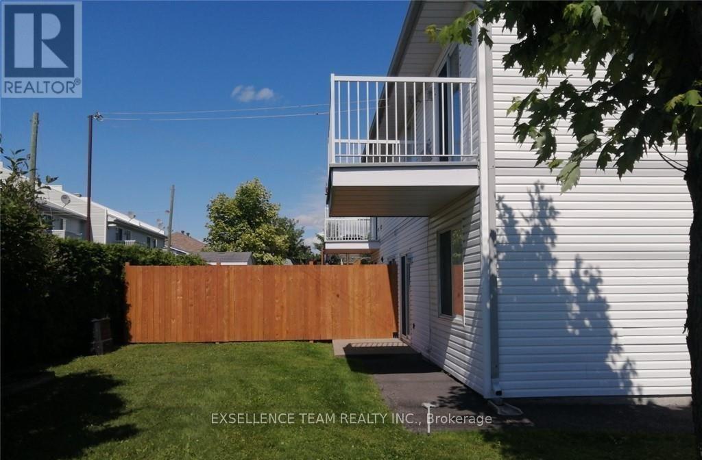 105 Anik Street, North Glengarry, Ontario  K0C 1A0 - Photo 4 - X12888876