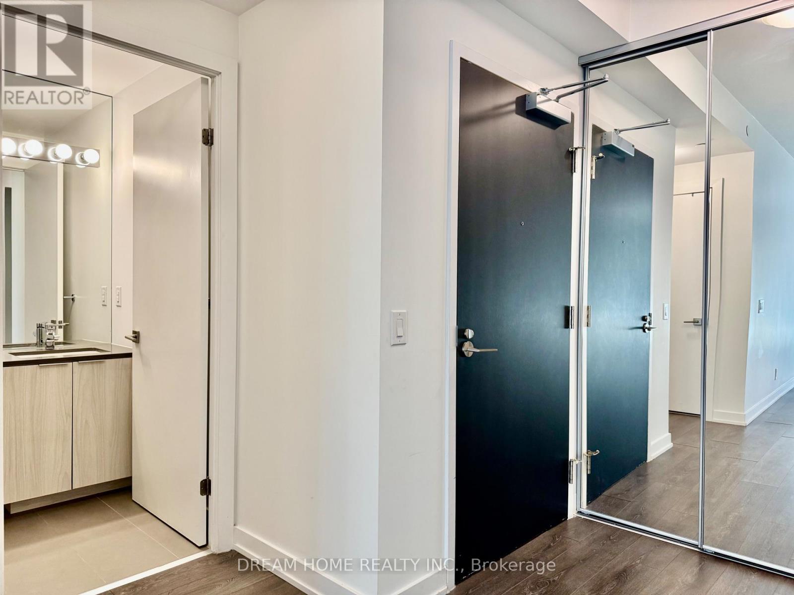 306 - 609 Avenue Road, Toronto (Yonge-St. Clair), Ontario  M4V 2K3 - Photo 19 - C12825054