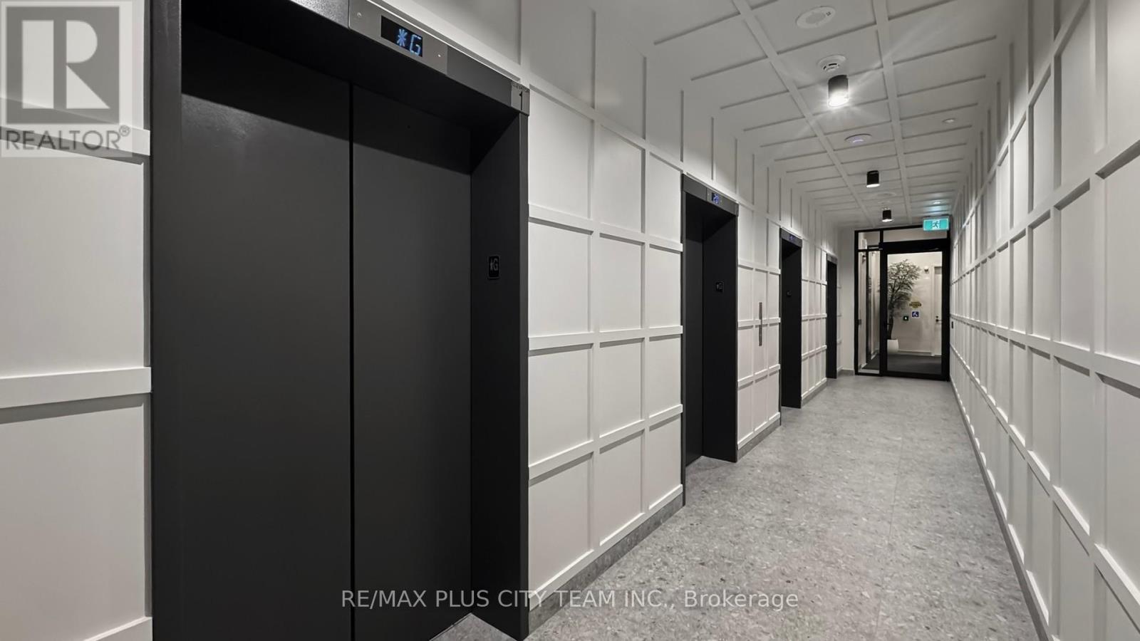 2808 - 180 Front Street E, Toronto, Ontario  M5A 0A9 - Photo 23 - C12879734