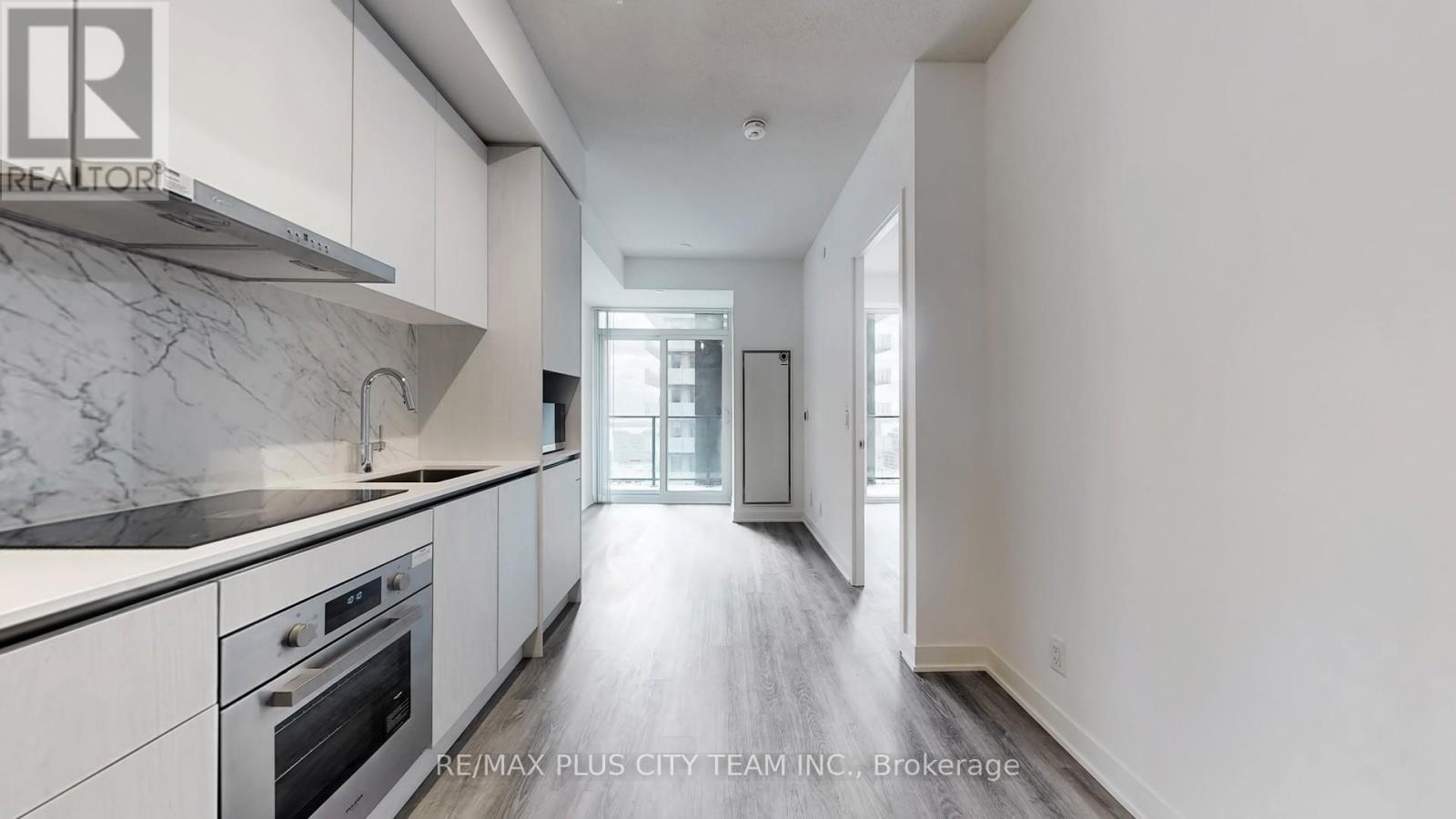 2808 - 180 Front Street E, Toronto, Ontario  M5A 0A9 - Photo 5 - C12879734