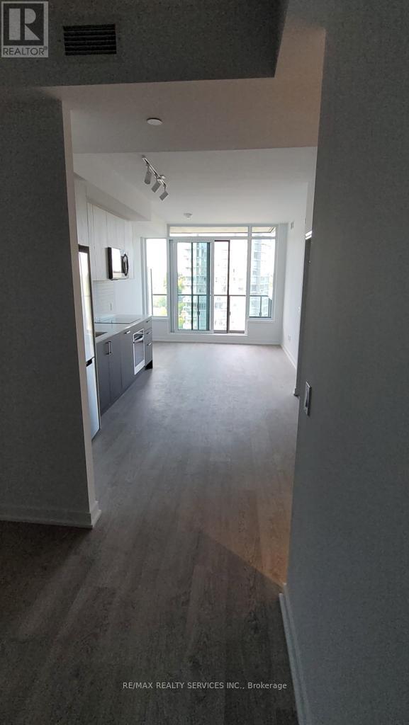 1801 - 1928 Lakeshore Boulevard W, Toronto (High Park-Swansea), Ontario  M6S 1A1 - Photo 4 - W12843908