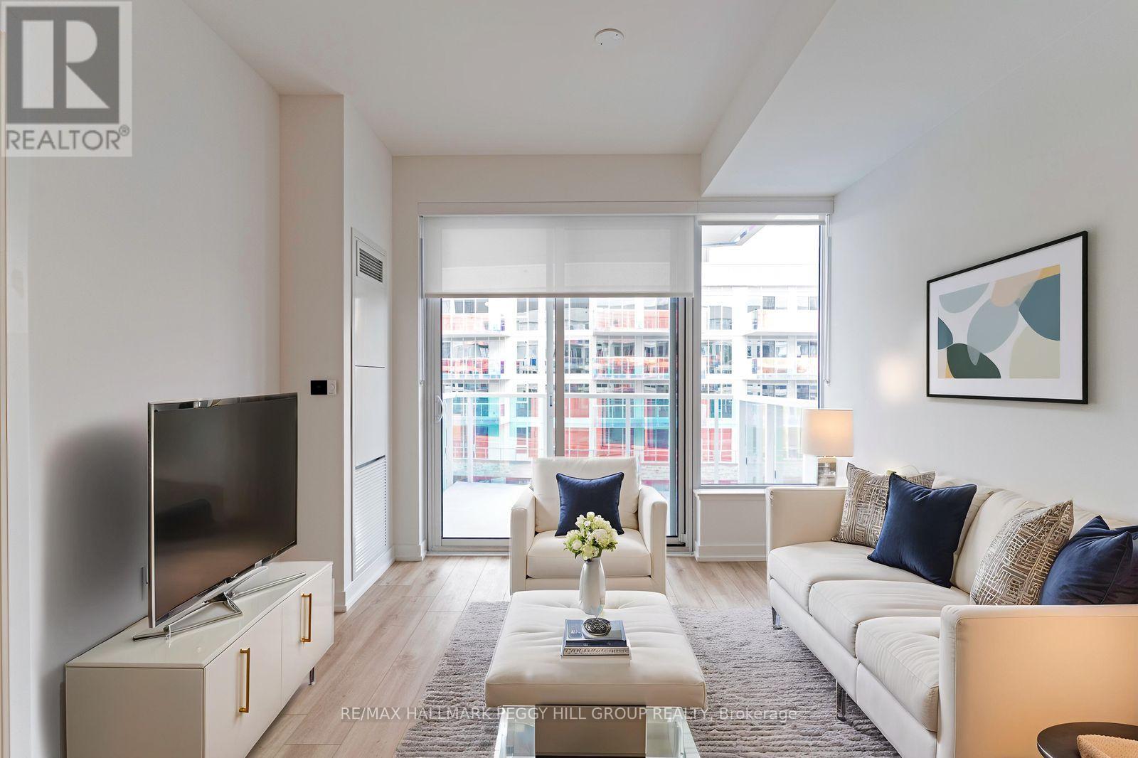 406 - 333 Sunseeker Avenue, Innisfil, Ontario  L9S 0R6 - Photo 3 - N12888770