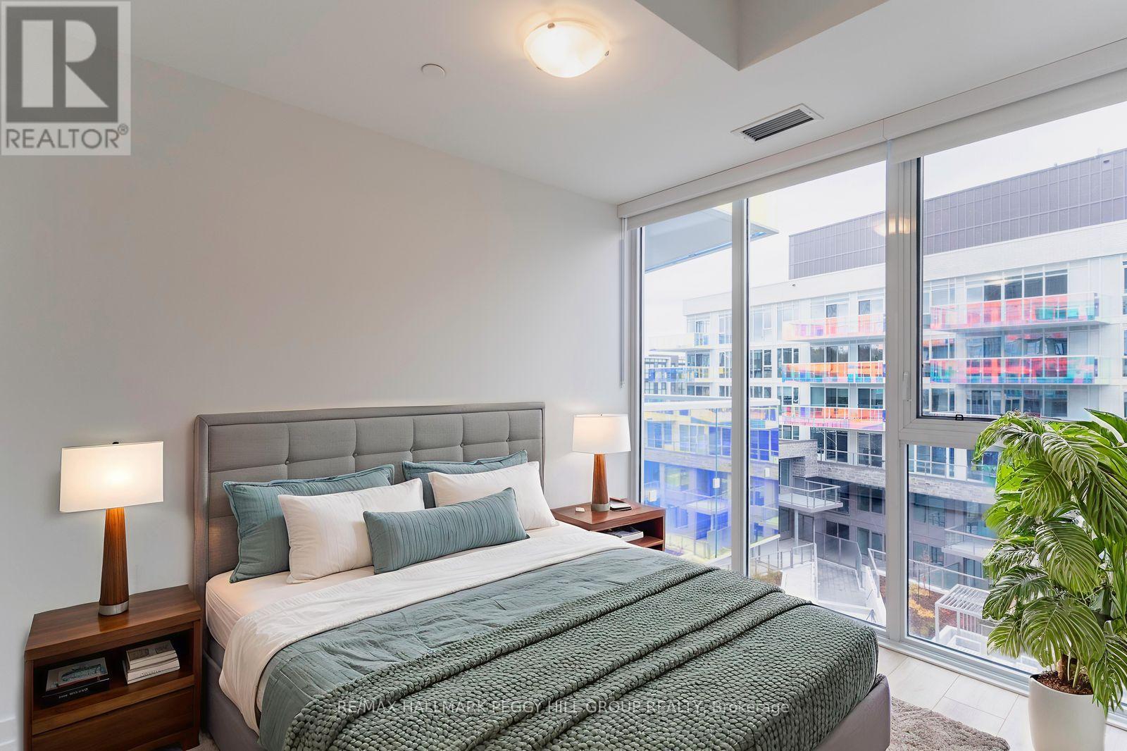 406 - 333 Sunseeker Avenue, Innisfil, Ontario  L9S 0R6 - Photo 4 - N12888770