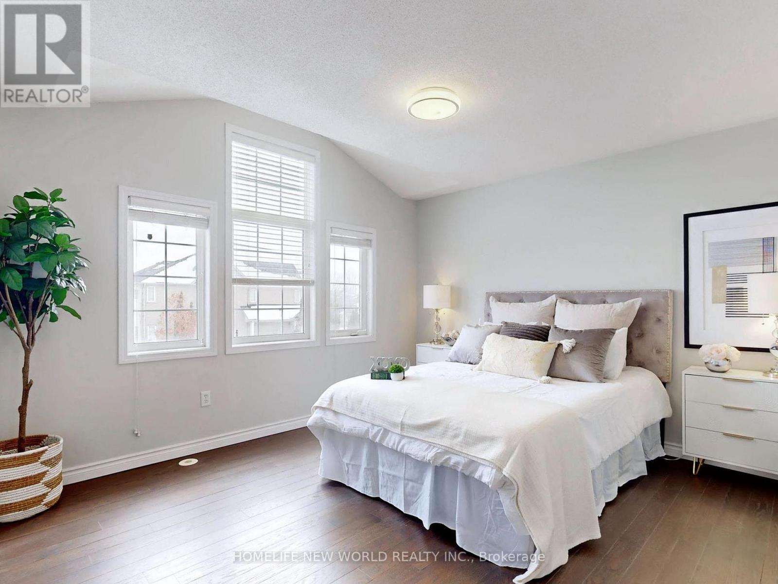 796 Bur Oak Avenue, Markham, Ontario L6E 1R1 - Photo 22 - N12888866