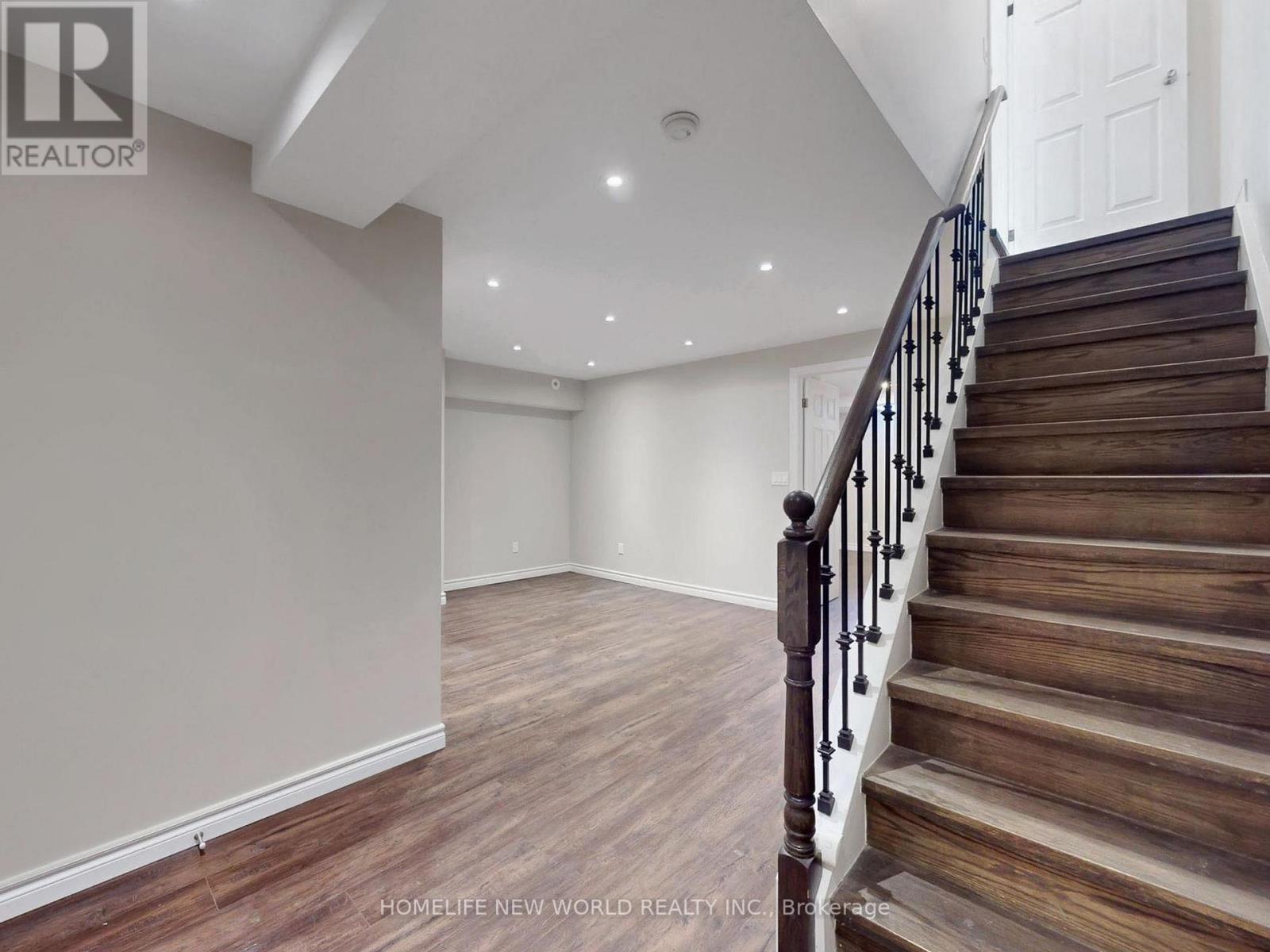 796 Bur Oak Avenue, Markham, Ontario L6E 1R1 - Photo 33 - N12888866