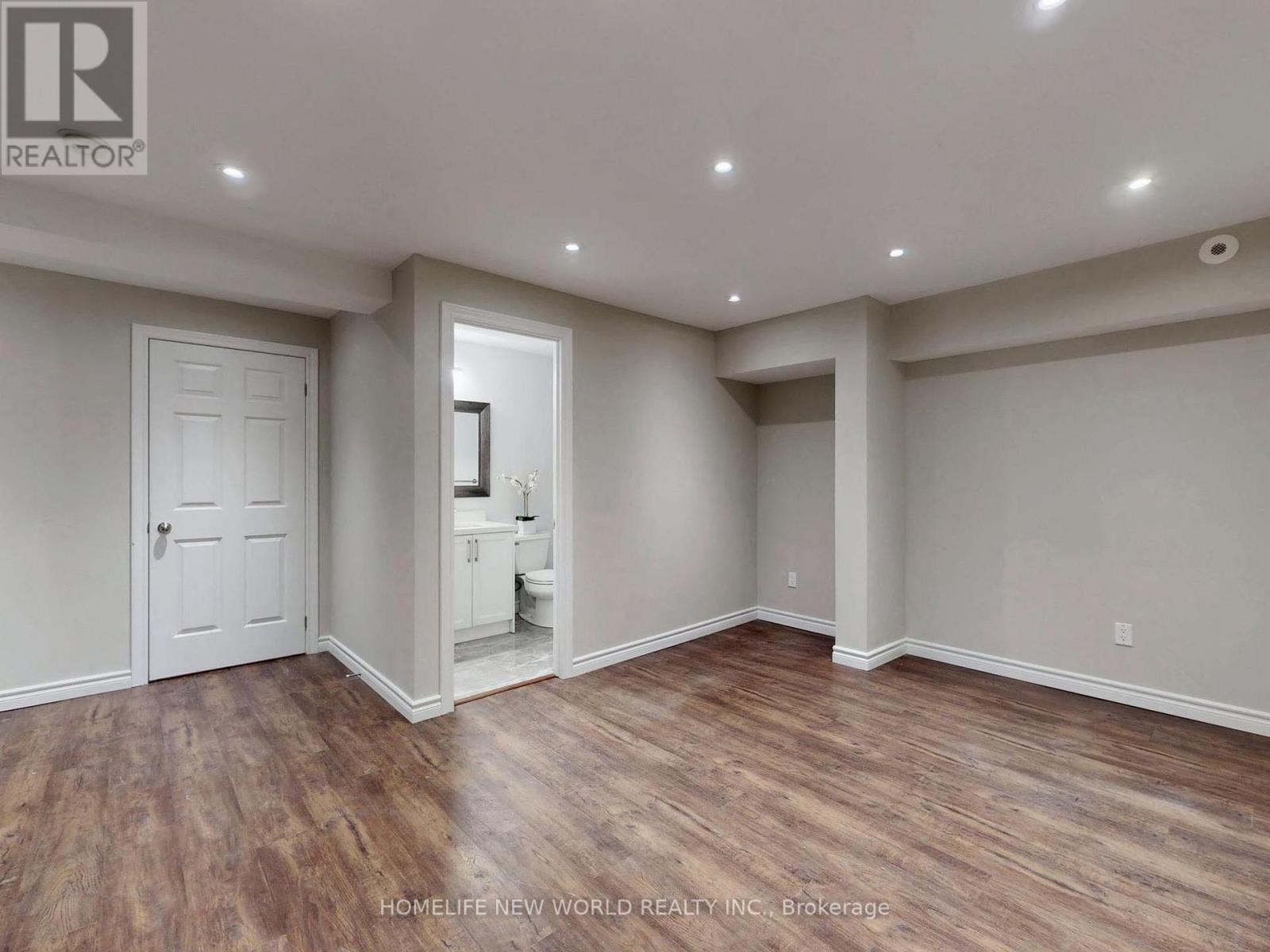 796 Bur Oak Avenue, Markham, Ontario L6E 1R1 - Photo 36 - N12888866