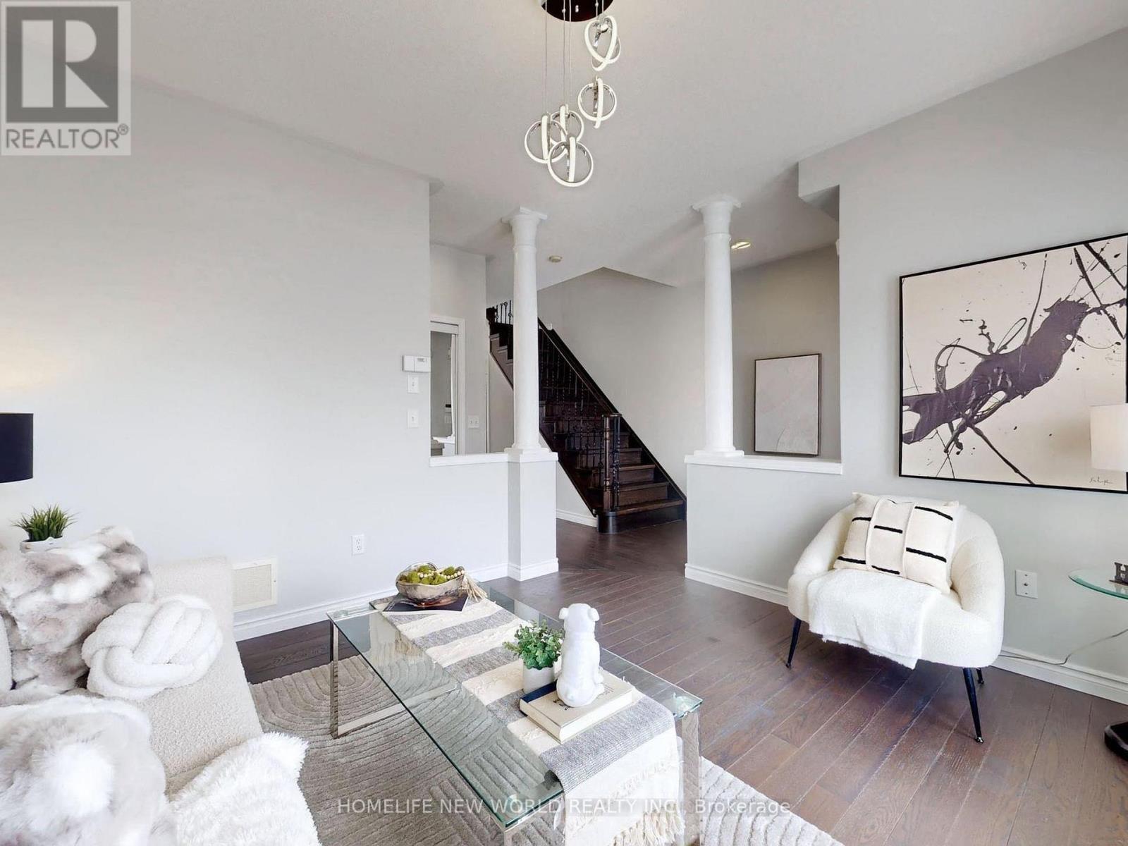 796 Bur Oak Avenue, Markham, Ontario L6E 1R1 - Photo 4 - N12888866