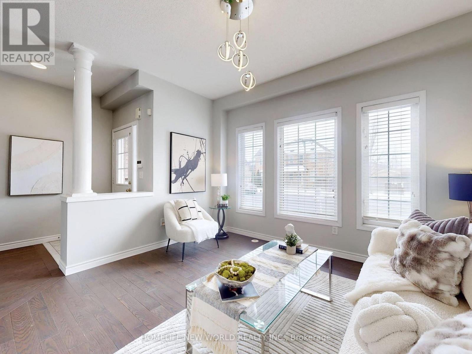 796 Bur Oak Avenue, Markham, Ontario L6E 1R1 - Photo 5 - N12888866