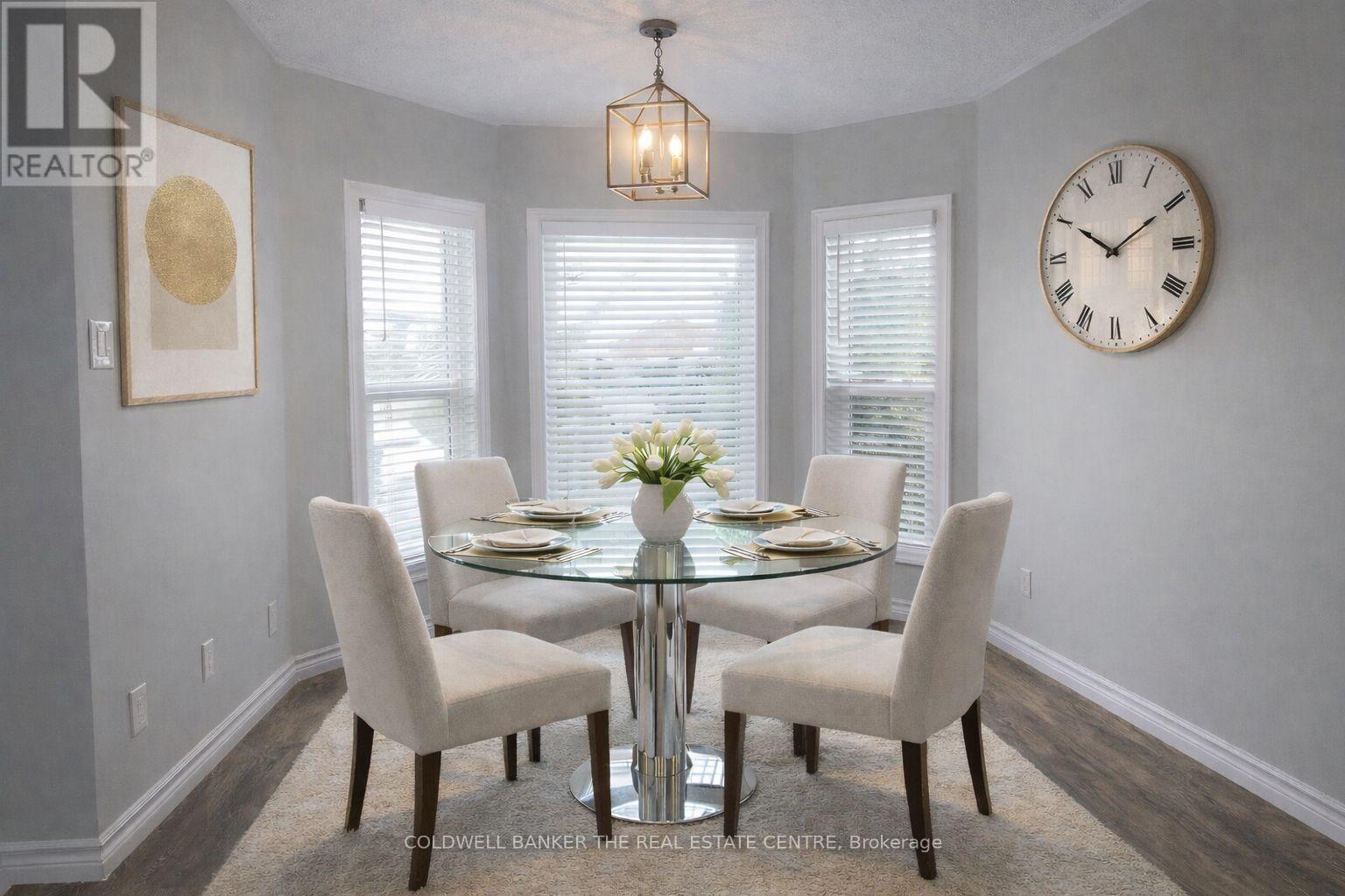 94 Buchanan Street, Barrie, Ontario  L4M 6B7 - Photo 2 - S12888820