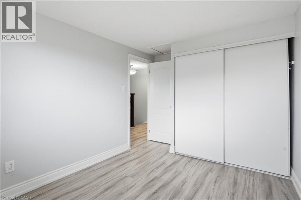 125 Limeridge Road W Unit# 8, Hamilton, Ontario  L9C 2V3 - Photo 22 - 40811077