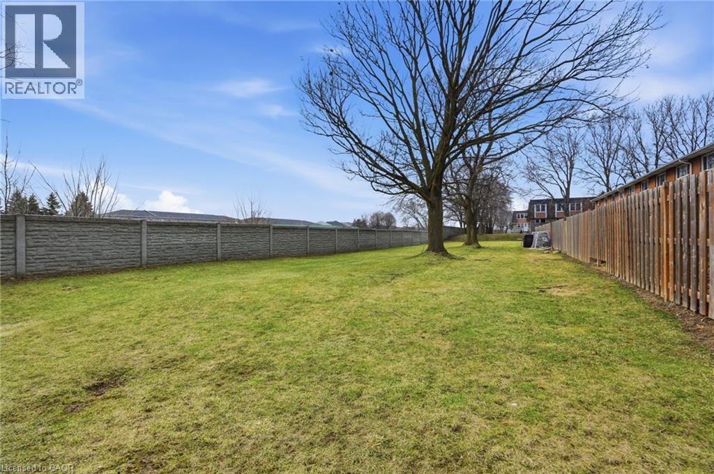 125 Limeridge Road W Unit# 8, Hamilton, Ontario  L9C 2V3 - Photo 34 - 40811077
