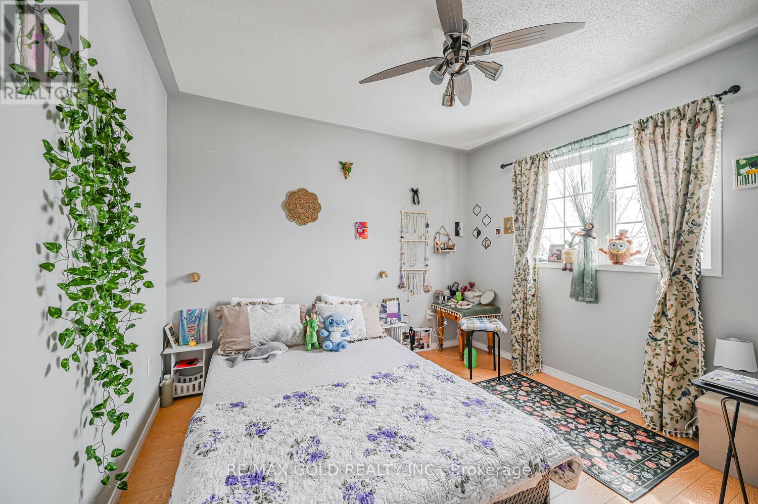 24 Seaside Circle, Brampton (Sandringham-Wellington), Ontario  L6R 2G7 - Photo 28 - W12888882