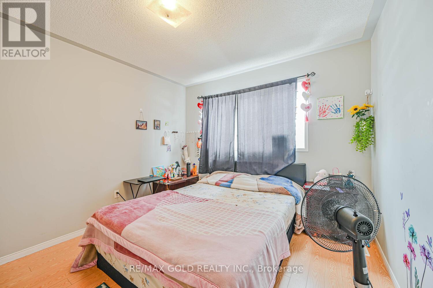 24 Seaside Circle, Brampton (Sandringham-Wellington), Ontario  L6R 2G7 - Photo 32 - W12888882