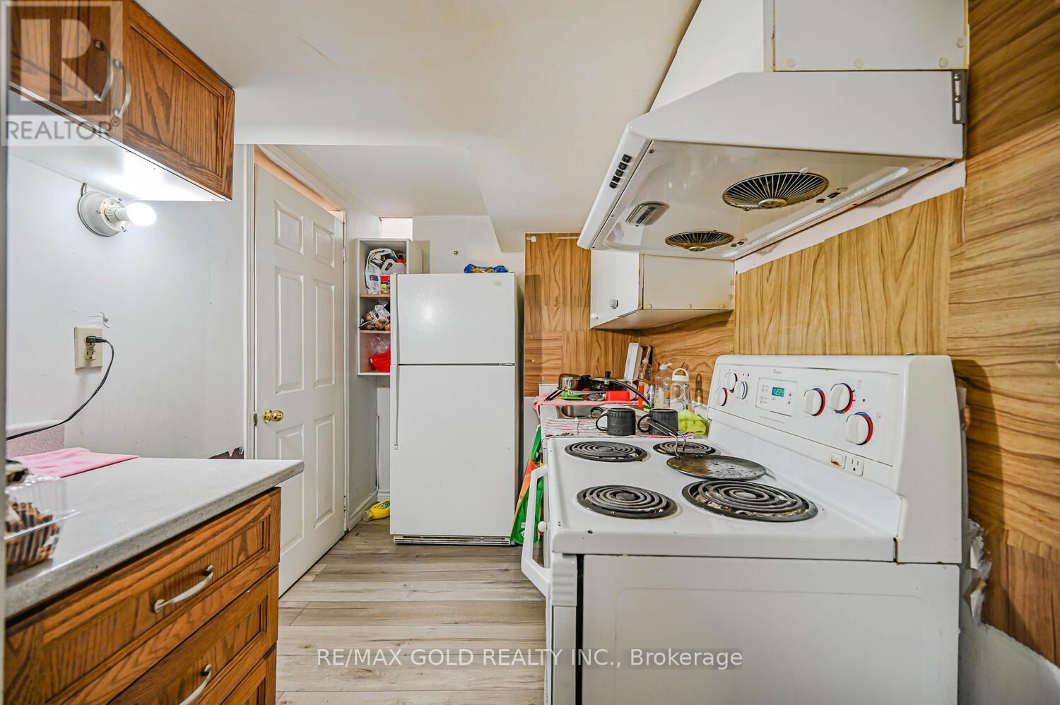 24 Seaside Circle, Brampton (Sandringham-Wellington), Ontario  L6R 2G7 - Photo 39 - W12888882