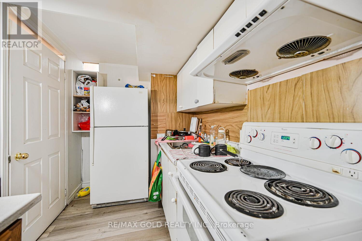 24 Seaside Circle, Brampton (Sandringham-Wellington), Ontario  L6R 2G7 - Photo 40 - W12888882