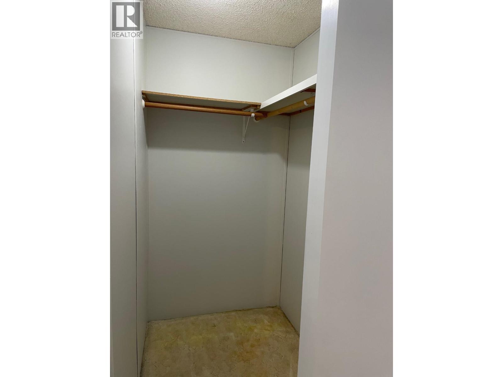 5256 42 Street, Fort Nelson, British Columbia  V0C 1R0 - Photo 10 - R3097097