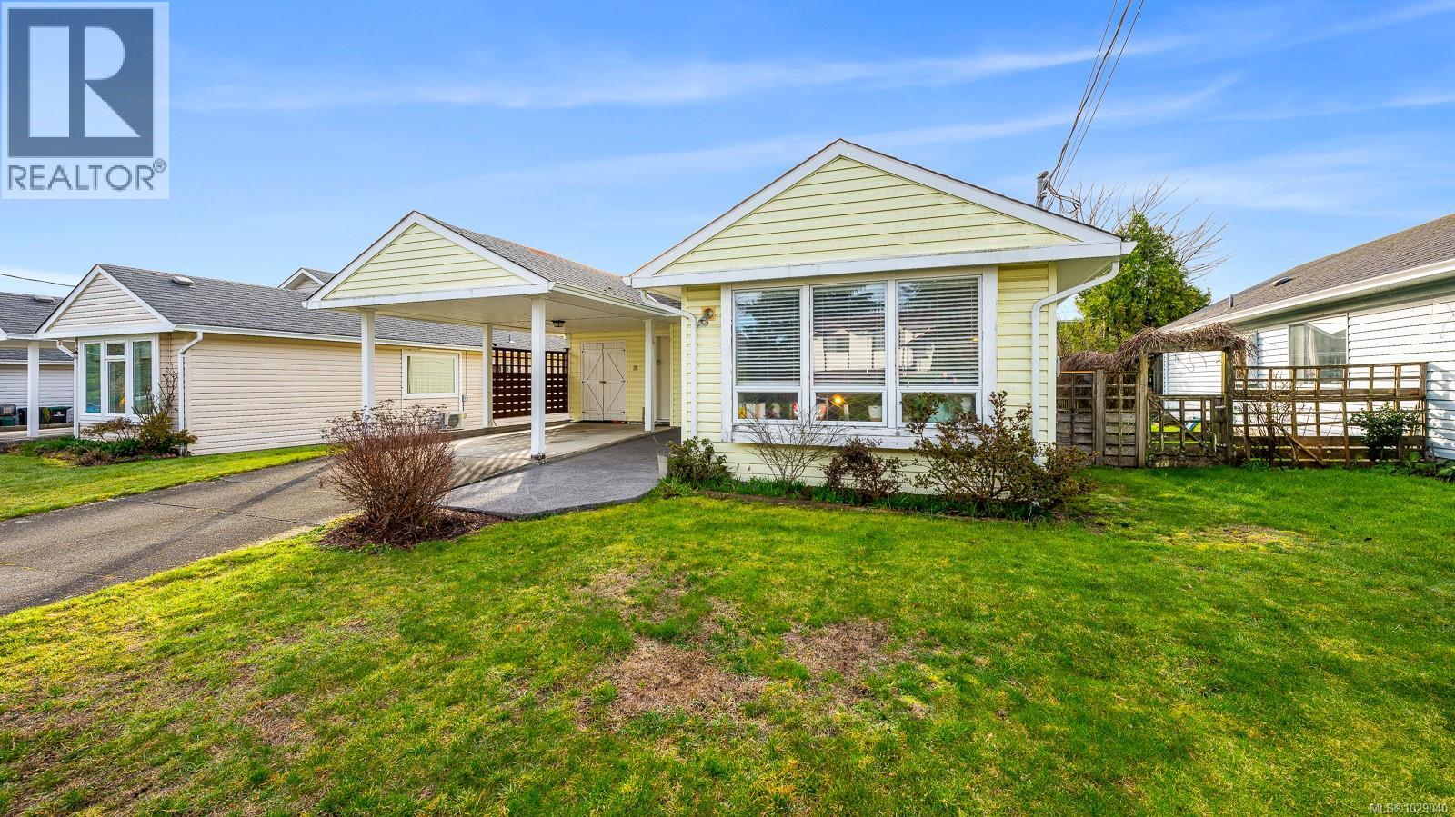 660 25th St, Courtenay, British Columbia