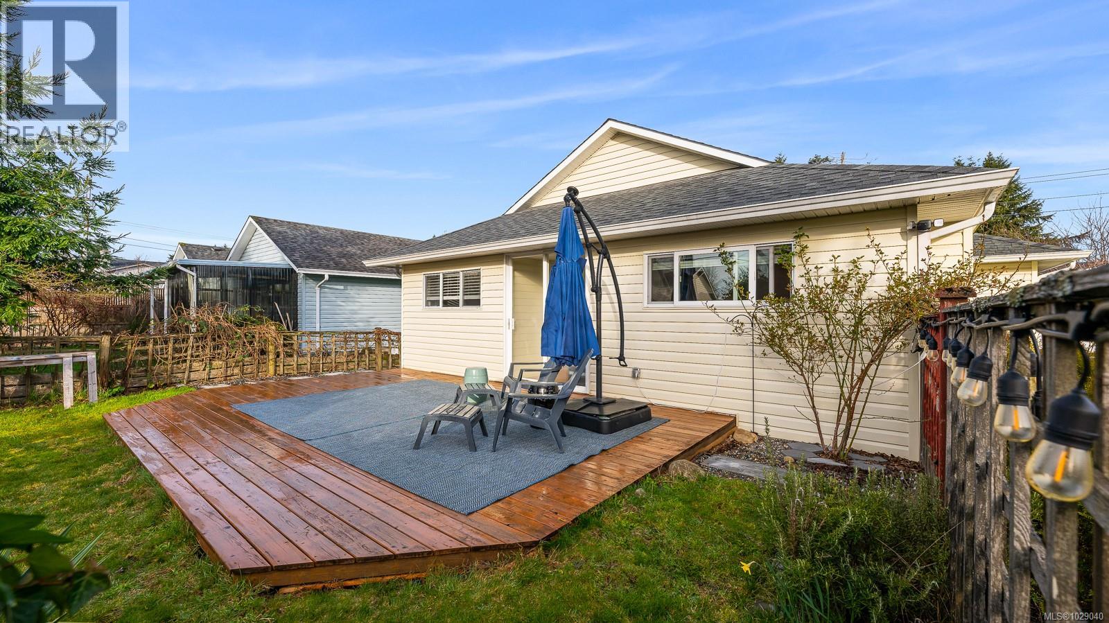 660 25th St, Courtenay, British Columbia  V9N 8J3 - Photo 26 - 1029040