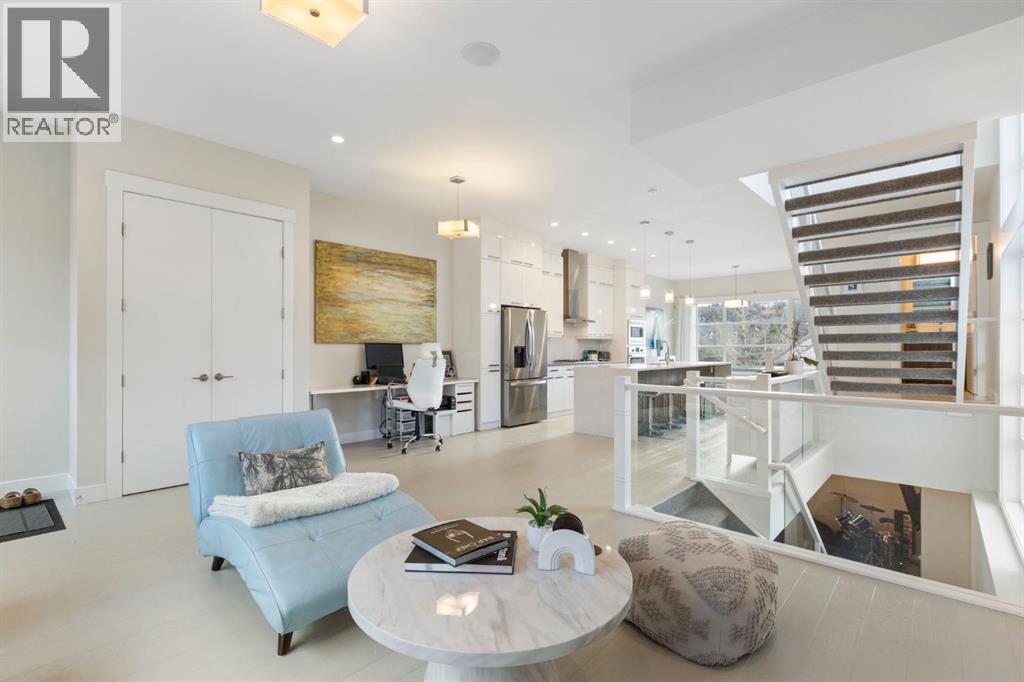 1810 43 Street Nw, Calgary, Alberta  T3B 6E6 - Photo 13 - A2284687