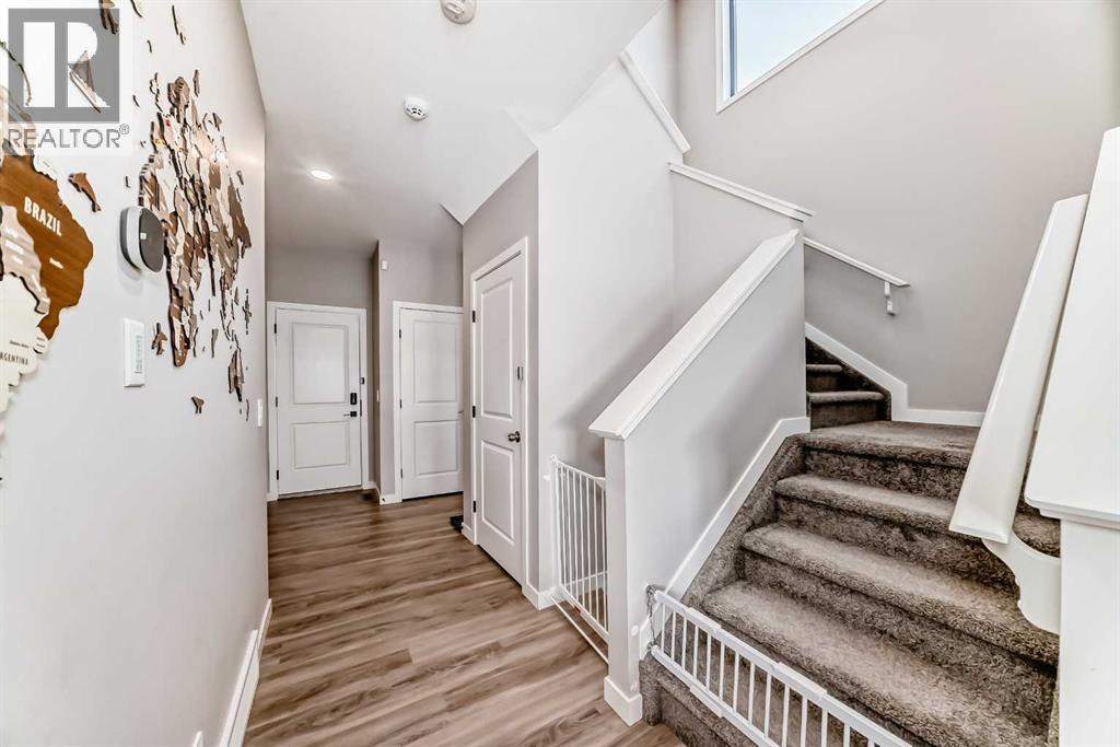 1337 Chinook Gate Green Sw, Airdrie, Alberta  T4B 5J1 - Photo 5 - A2292831