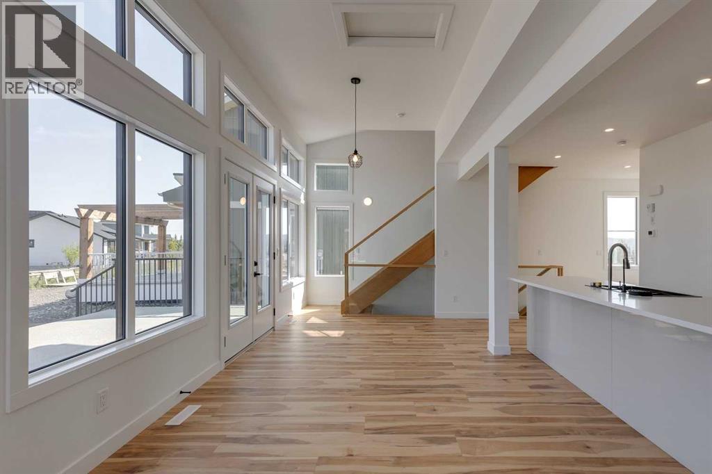 640 Cottageclub Bend, Rural Rocky View County, Alberta  T4C 1B1 - Photo 12 - A2293453