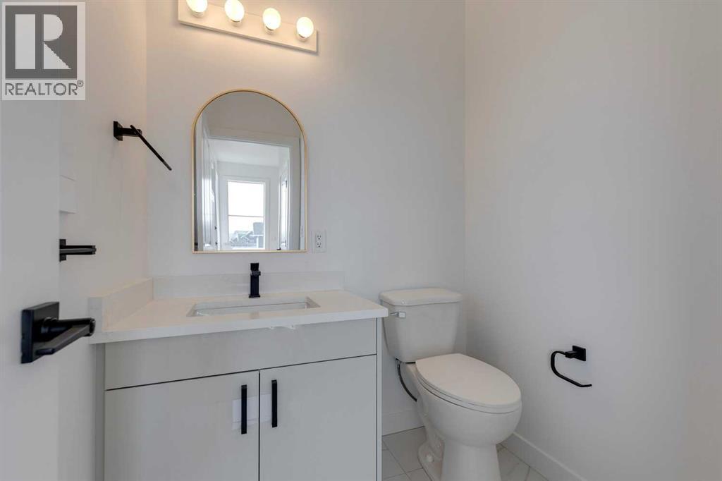 640 Cottageclub Bend, Rural Rocky View County, Alberta  T4C 1B1 - Photo 11 - A2293453