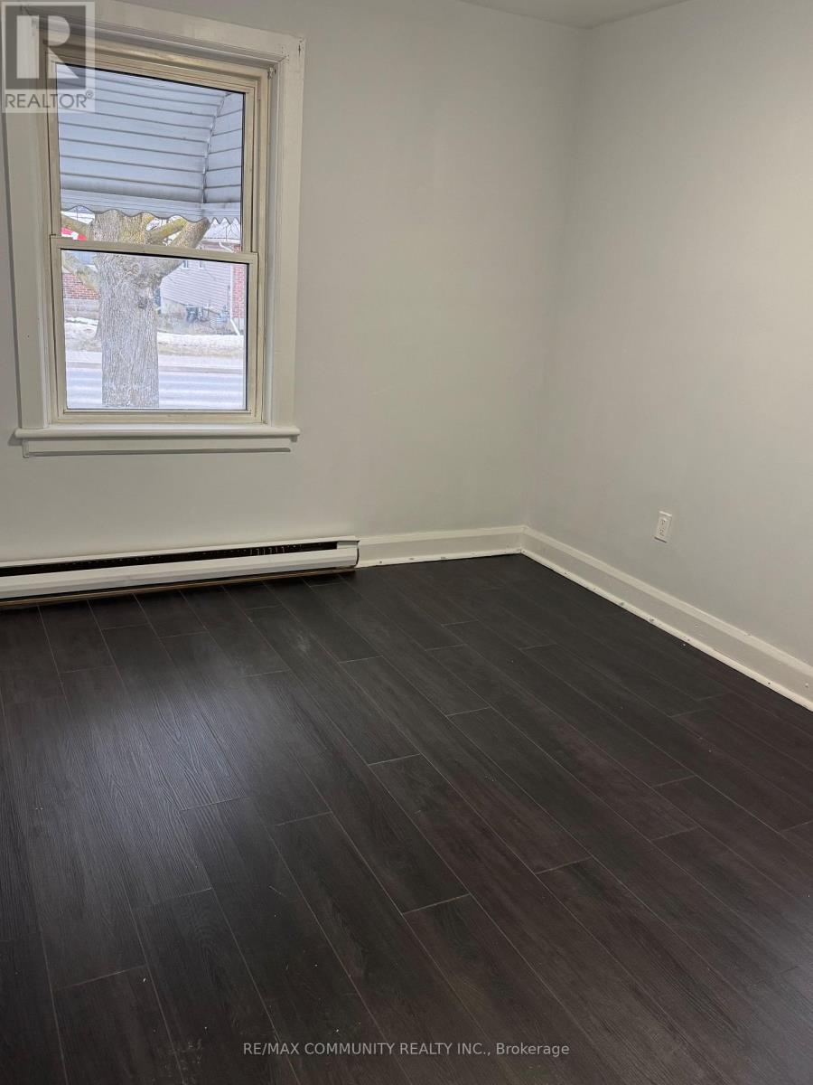 61 Adelaide Street S, Kawartha Lakes (Lindsay), Ontario  K9V 3J6 - Photo 12 - X12888776