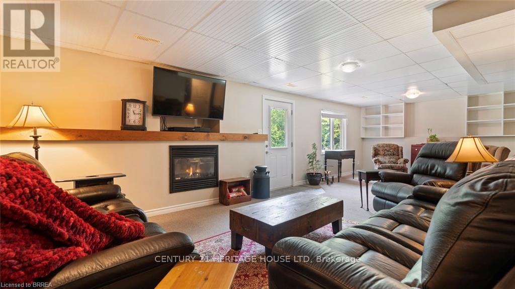 2 Hunter Drive S, Norfolk (Port Rowan), Ontario  N0E 1M0 - Photo 23 - X12888808