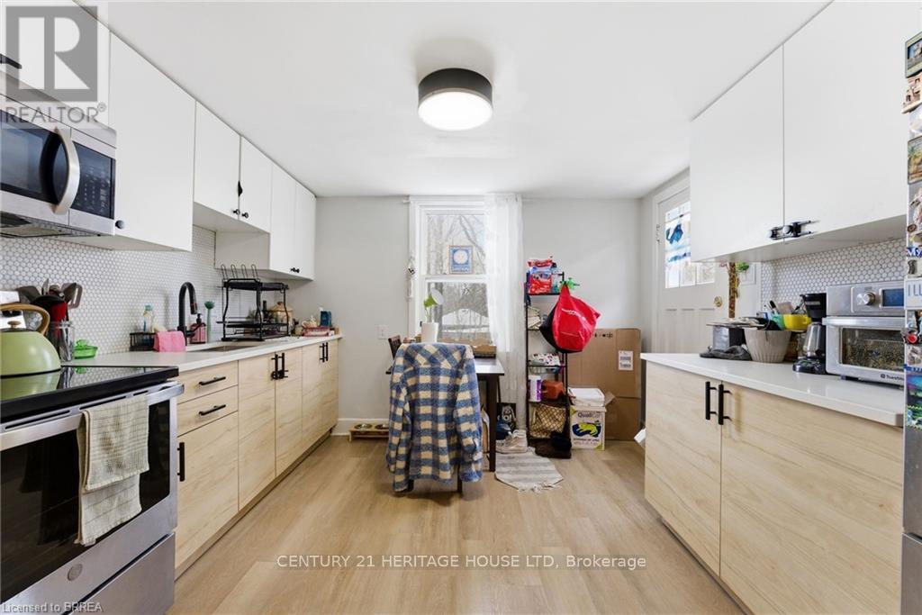 174-176 Darling Street, Brantford, Ontario  N3S 3W6 - Photo 24 - X12888842