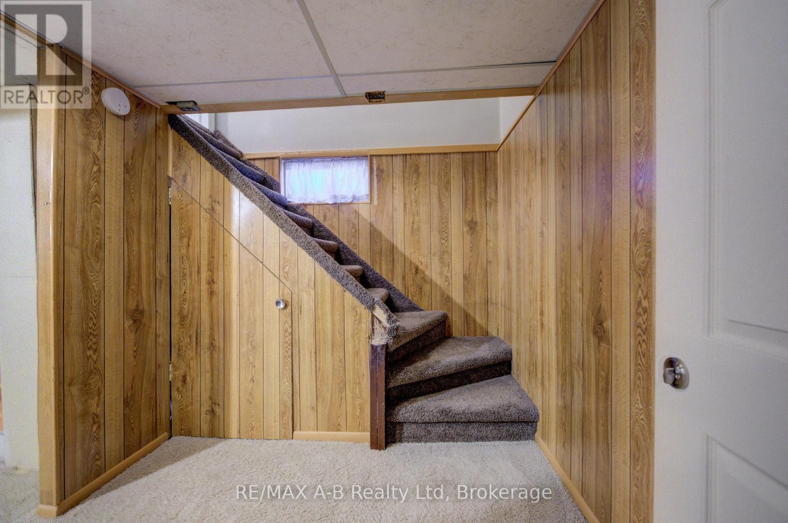 30 Arthur Street, Stratford, Ontario  N5A 6E3 - Photo 20 - X12883474