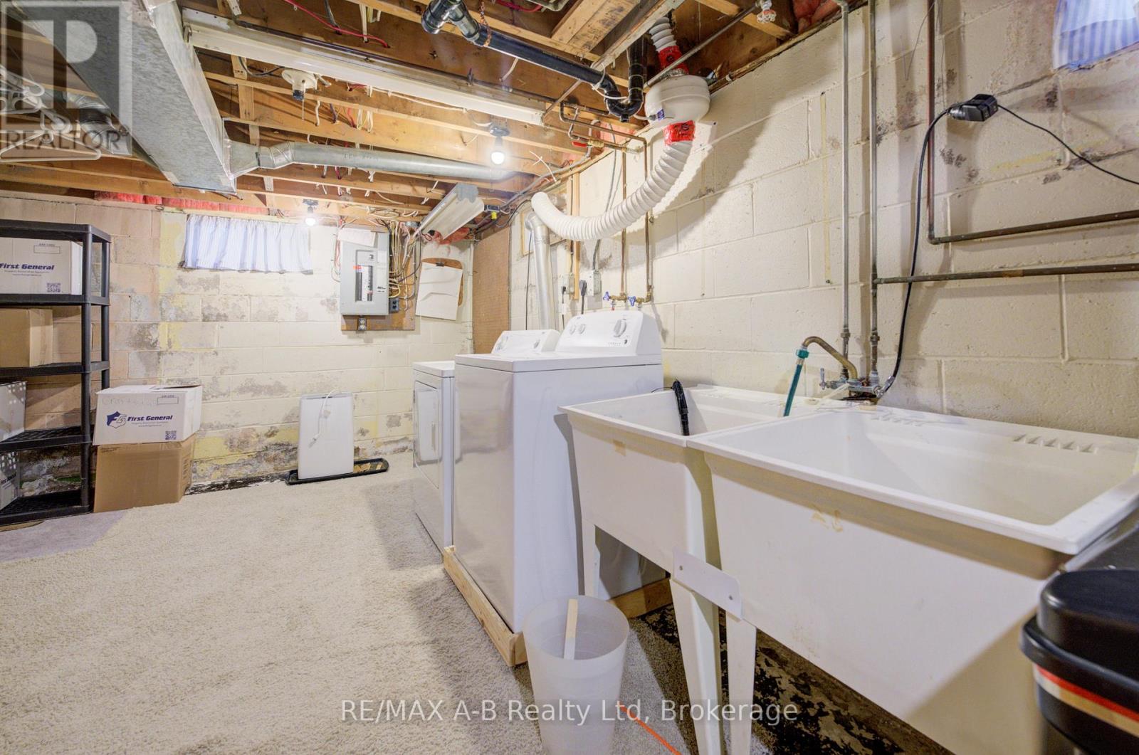 30 Arthur Street, Stratford, Ontario  N5A 6E3 - Photo 23 - X12883474